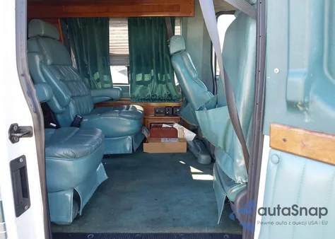 1992 Ford Econoline E150 Van from USA, damaged, VIN 1FDEE14NXNHB03904